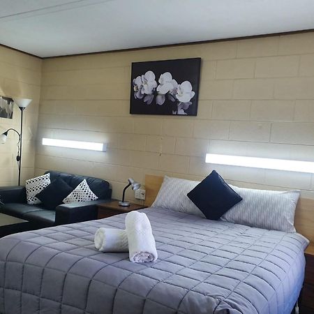 Morwell Parkside Motel Dış mekan fotoğraf