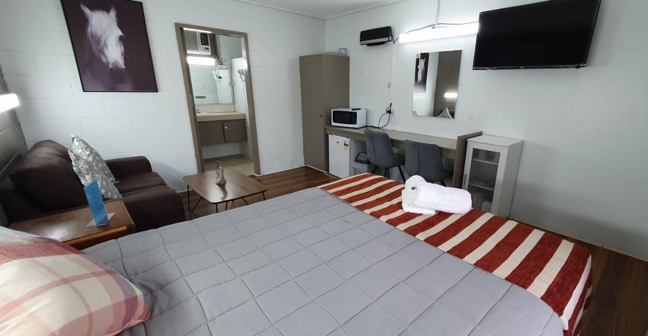 Morwell Parkside Motel Dış mekan fotoğraf