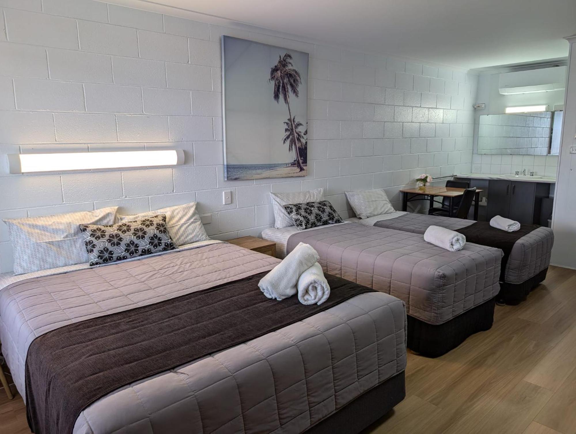 Morwell Parkside Motel Dış mekan fotoğraf