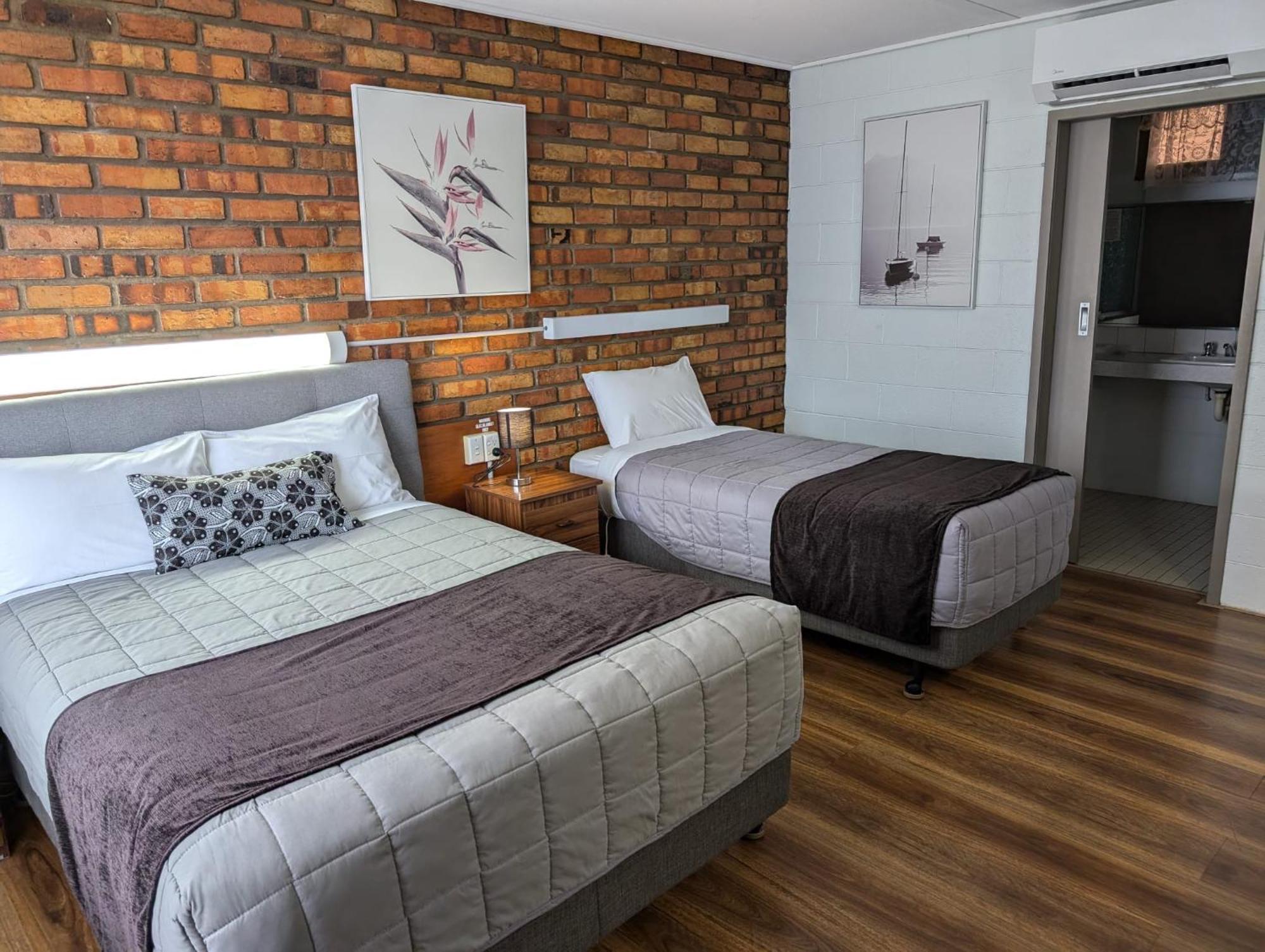 Morwell Parkside Motel Dış mekan fotoğraf