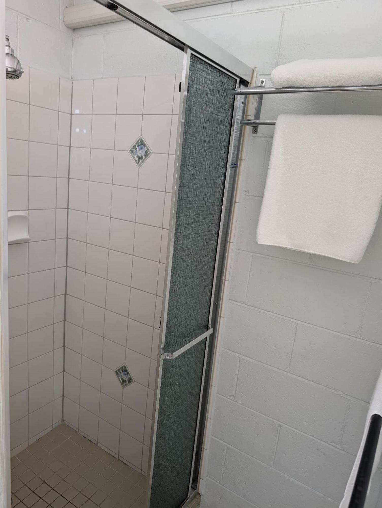Morwell Parkside Motel Dış mekan fotoğraf